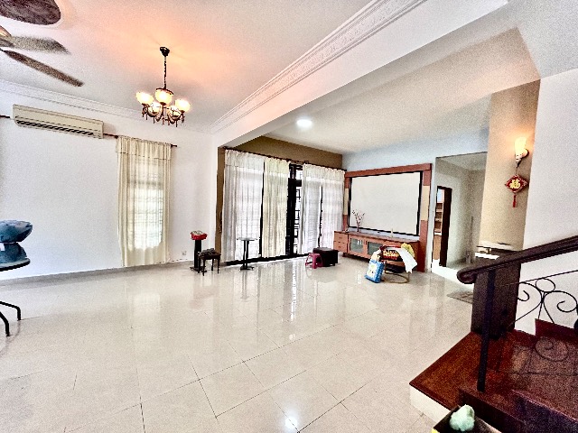 Taman Perling (D’Utama) - Double Storey Semi Detached / Renovated & Unblock View / Beside Highway to JB Town & Tuas - Thumbnail 4