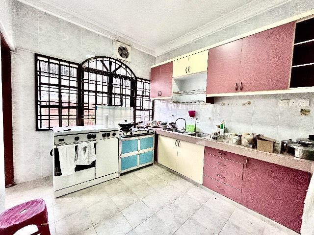 Taman Perling (D’Utama) - Double Storey Semi Detached / Renovated & Unblock View / Beside Highway to JB Town & Tuas - Thumbnail 12