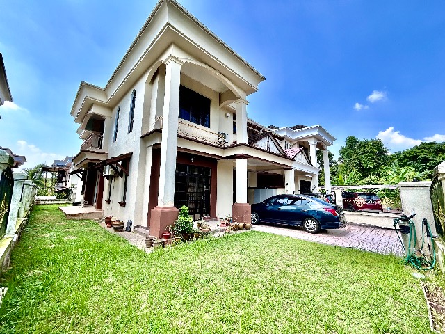Taman Perling (D’Utama) - Double Storey Semi Detached / Renovated & Unblock View / Beside Highway to JB Town & Tuas