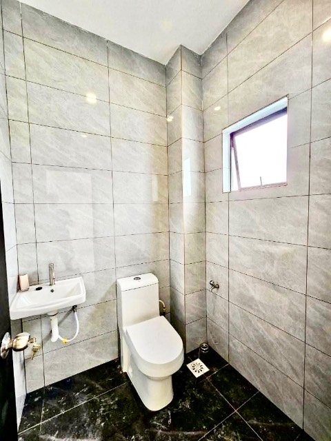 Bukit Indah - Double Storey Terrace / Fully Renovated Unit / Nearby AEON Mall & Tuas - Thumbnail 14