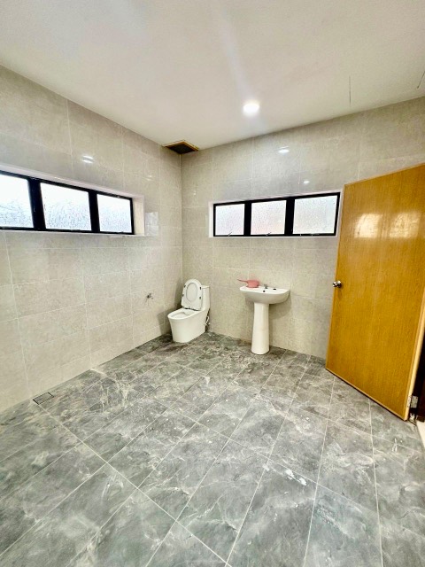 Taman Sri Skudai - Double Storey Terrace Corner Lot / Rare Full Loan Unit / Fully Extended Unit - Thumbnail 15