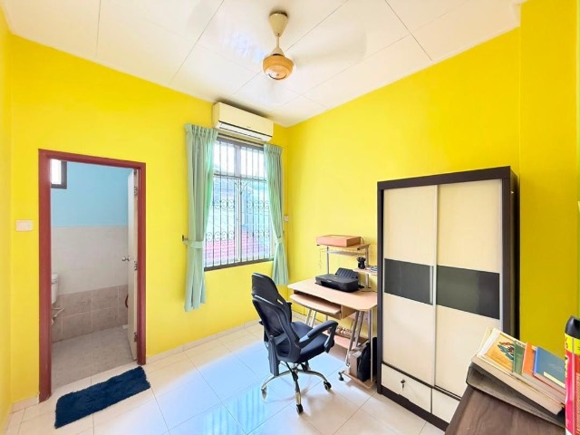 Setia Indah - Double Storey Terrace / Kitchen Extended / Gated & Guarded - 缩略图 7
