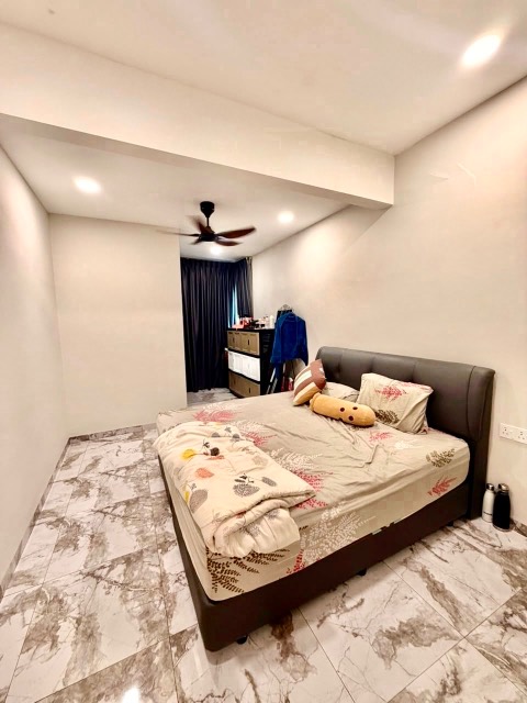 Austin Duta - Double Storey Terrace / Fully Renovated & Extended / Superb Condition - Thumbnail 5