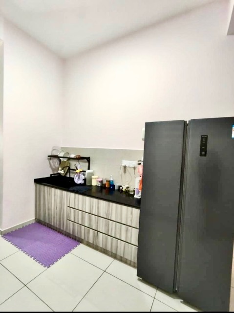 Austin Crest (Ruby) - Double Storey Terrace / Basic Renovation with Furnishings / 3mins to Crest Shoplots - Thumbnail 12