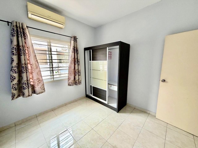 Setia Tropika (Licuala Garden) - Double Storey Terrace / Original Condition / Nearby Shops & Highway - Thumbnail 7