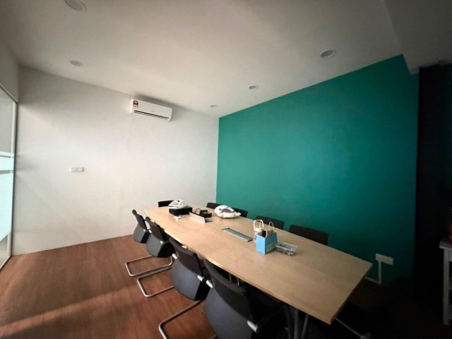 Eco Business Park 1 (Dato Onn) - 1.5 Storey Cluster Factory / Fully Renovated with Mezzanine Floor - Thumbnail 11