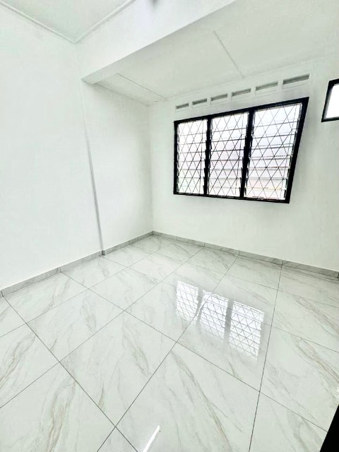 Bandar Selesa Jaya - Double Storey Low Cost / Renovated Unit / with Balcony - Thumbnail 6