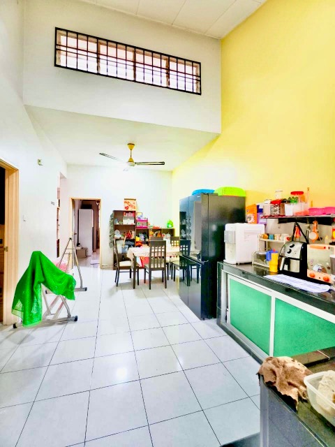Bukit Indah - Single Storey Terrace / Good Condition / Nearby Shoplots - Thumbnail 9