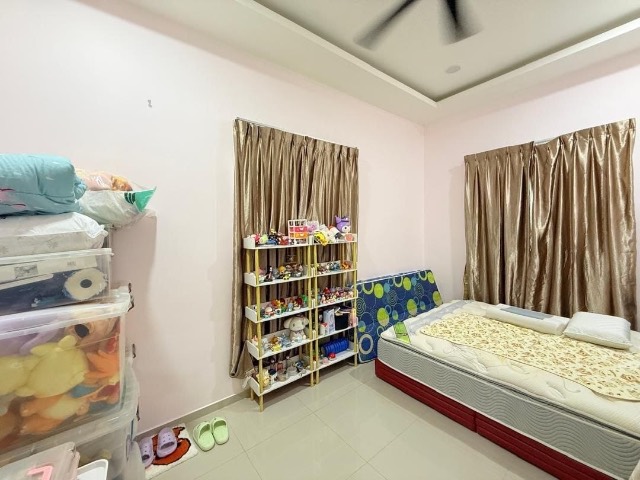 Permas Jaya - Double Storey Terrace / Rare Corner Lot with Bigger Land / Fully Renovated & Extended  - Thumbnail 8