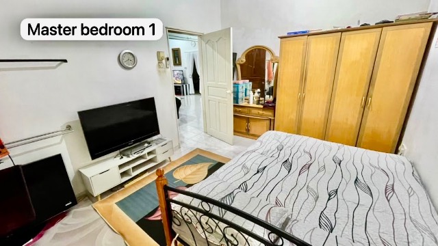 Taman Daya - Single Storey Terrace / Corner Lot with Bigger Land / Basic Renovated in Good Condition - Thumbnail 4