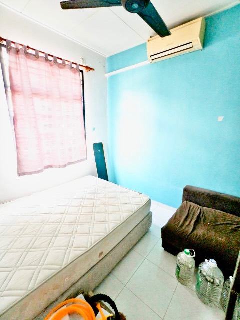 Bukit Indah - Single Storey Terrace / Good Condition / Nearby Shoplots - Thumbnail 5