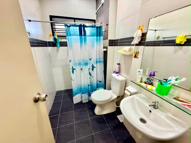 Nusa Idaman - Double Storey End Lot / Renovated & Extended / Well Maintained  - Thumbnail 15