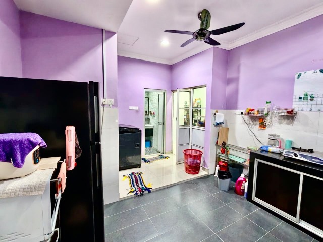 Taman Universiti - Single Storey Terrace / Fully Renovated & Extended / Partial Furnished - Thumbnail 8