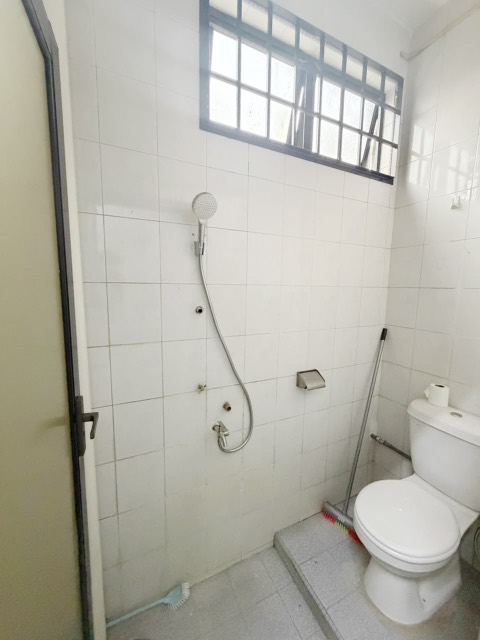 Skudai Baru - Double Storey Terrace / Renovated & Extended - Thumbnail 10
