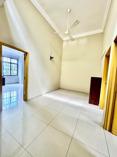 Setia Indah - Double Storey Terrace / Gated & Guarded / Unblock View - Thumbnail 6