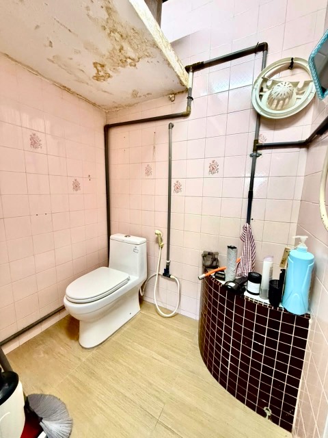 Skudai (Damai Jaya) - Double Storey Low Cost / Fully Renovated Unit / Good Condition - Thumbnail 10