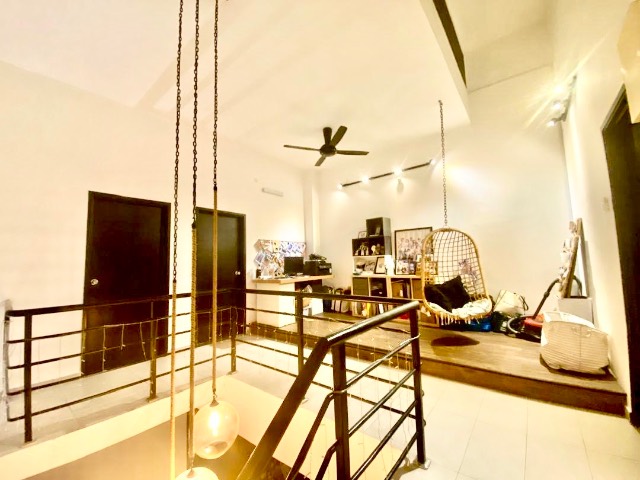 Dato Chellam - Double Storey Terrace / Renovated with ID Design / Unblock View - Thumbnail 7