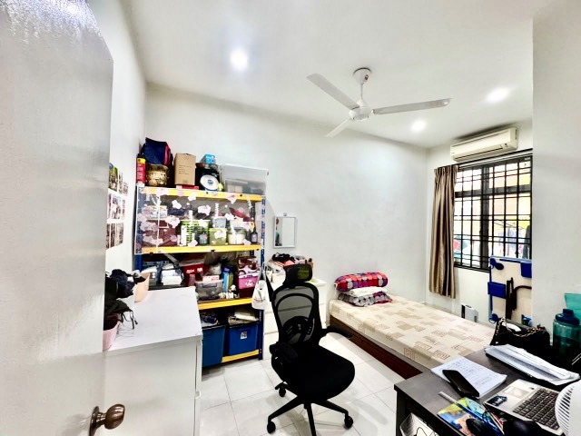 Nusa Bestari - Double Storey Terrace / Renovated & Extended / Walking Distance to 99 Speedmart - Thumbnail 6