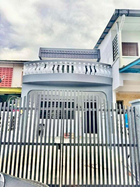 Bandar Selesa Jaya - Double Storey Low Cost / Renovated Unit / with Balcony