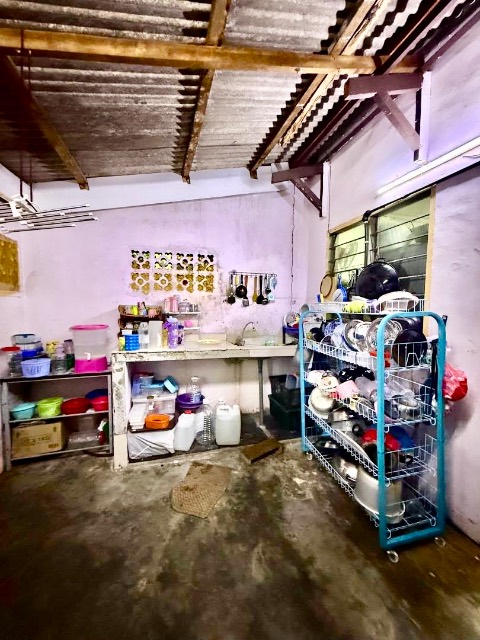 Taman Molek - Double Storey Low Cost / Original Condition - Thumbnail 5