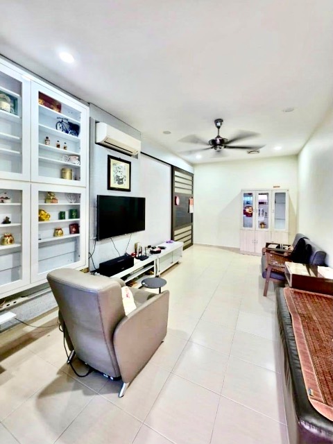 Setia Indah - Single Storey Terrace / Fully Renovated / Good Condition - Thumbnail 3