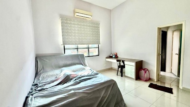 Nusa Duta - Double Storey Semi Detached / Extension with Approval Plan / Includes 90% Furnishing - Thumbnail 7