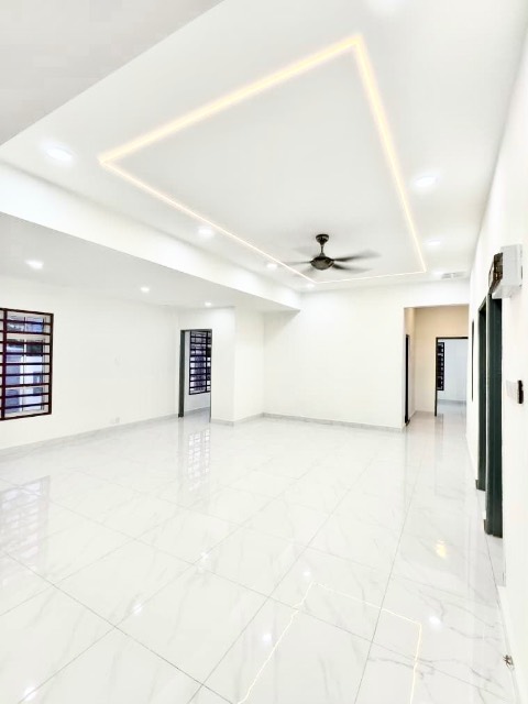 Johor Jaya - Single Storey Terrace / Corner Lot with Extra Land / Fully Renovated & Unblock View - Thumbnail 7