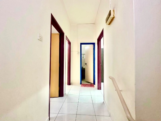 Bukit Indah - Double Storey Terrace / Basic Renovation / 10mins to AEON Mall - Gambar kecil 9