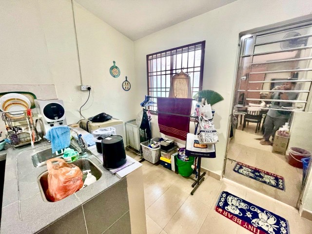 Setia Indah - Single Storey Terrace / Renovated in Good Condition / Gated & Guarded - Thumbnail 13