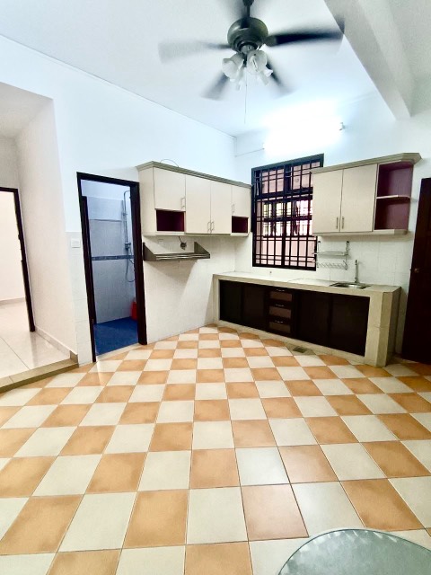 Desa Tebrau - Double Storey Terrace / Corner Lot with Extra Land / Fully Extended Unit - Thumbnail 17
