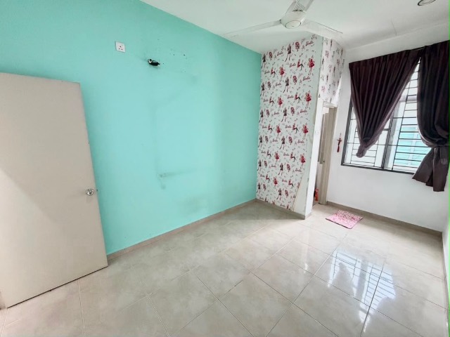Nusa Sentral - Double Storey Terrace / Unblock View / Nearby Shops & Tuas Highway - Thumbnail 6