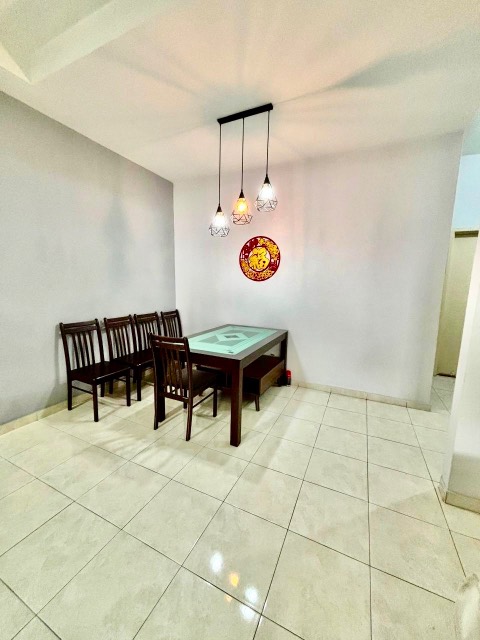 Setia Tropika (Licuala Garden) - Double Storey Terrace / Original Condition / Nearby Shops & Highway - Thumbnail 9