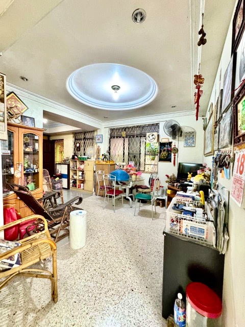 Taman Pelangi - Double Storey Terrace / Corner Lot with Extra Land / 10mins to CIQ - Thumbnail 12