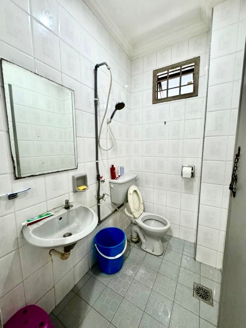 Desa Harmoni (Molek) - Double Storey Terrace / Corner Lot with Bigger Land / Renovated in Good Condition - Thumbnail 15