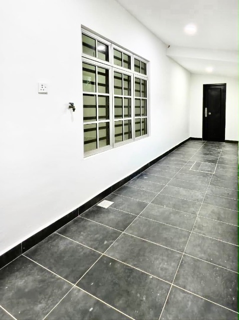 Johor Jaya - Single Storey Terrace / Corner Lot with Extra Land / Fully Renovated & Unblock View - Thumbnail 15