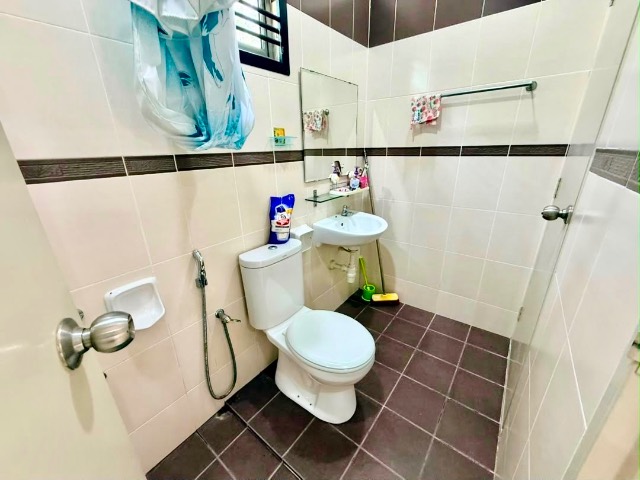 Nusa Idaman - Double Storey End Lot / Renovated & Extended / Well Maintained  - Thumbnail 16