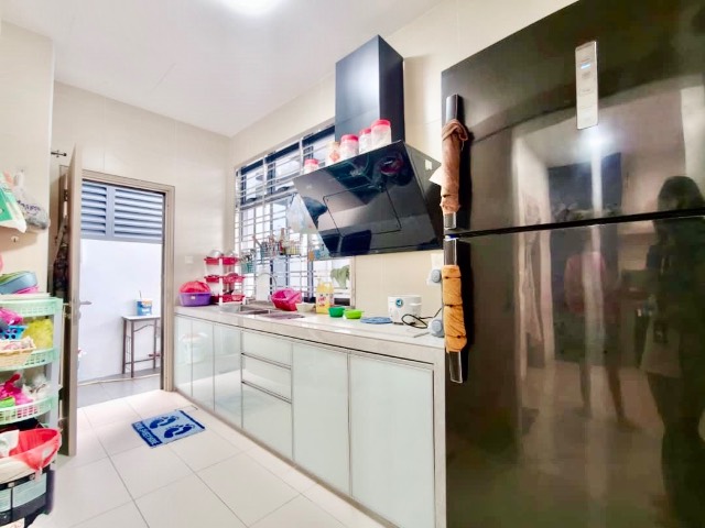Crest Austin (Glenmarie) - Double Storey Cluster / Renovated Unit with Unblock View / Gated & Guarded - Thumbnail 10