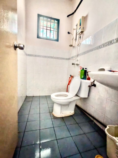 Puteri Wangsa - Single Storey Terrace / Cheapest in the Market Full Loan Unit  - Thumbnail 11