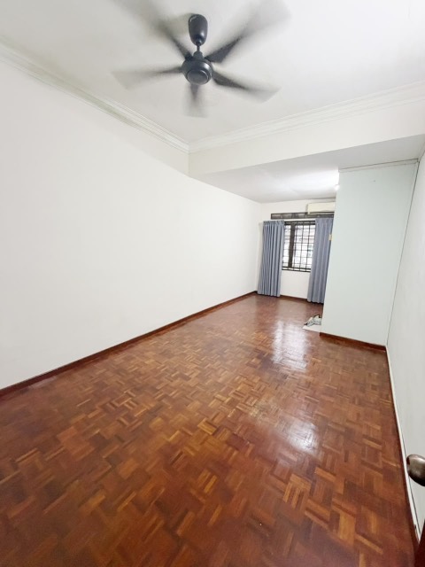 Skudai Baru - Double Storey Terrace / Renovated & Extended - Thumbnail 4