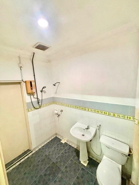 Permas Jaya - Double Storey Corner Lot / Fully Renovated & Extended / 15 mins to JB Town - Thumbnail 12
