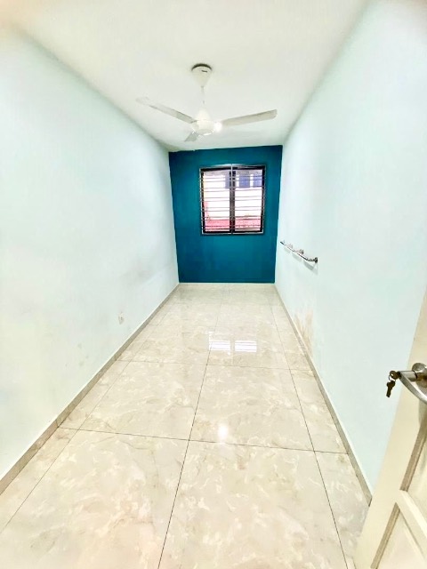 Ehsan Jaya - Double Storey Terrace / End Lot with More Land / Fully Extended & Unblock View - Thumbnail 6