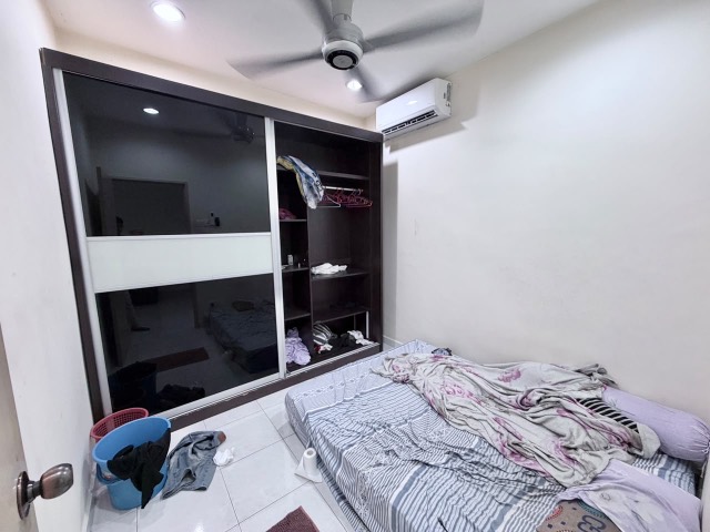 Austin Crest - Single Storey Terrace / Good Condition / 5mins to Shoplots - Thumbnail 4