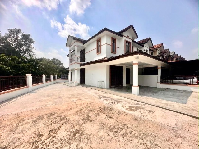 Nusa Bestari Jaya - Double Storey Terrace Corner Lot / Renovated & Extended / Unblock View - Thumbnail 1