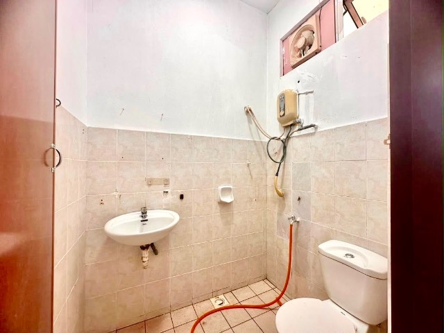 Nusa Bestari Jaya - Double Storey Terrace Corner Lot / Renovated & Extended / Unblock View - Thumbnail 15
