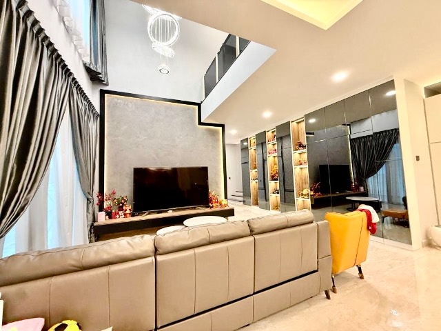 Nusa Duta - Double Storey Cluster / Fully Designed & Renovated / Move In Condition - Thumbnail 1