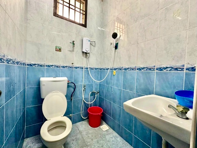 Bukit Indah - Double Storey Terrace / Basic Renovation / 10mins to AEON Mall - Gambar kecil 14