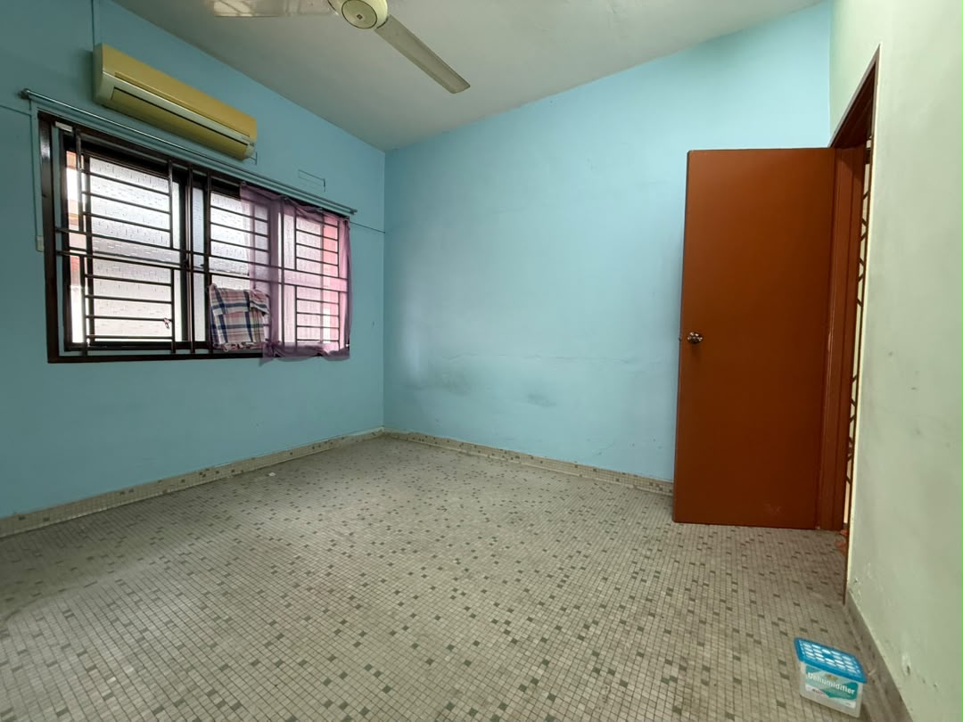 5 Jalan Batai Taman Majidee (Kebun Teh) 双层半独立出售 - Thumbnail 14