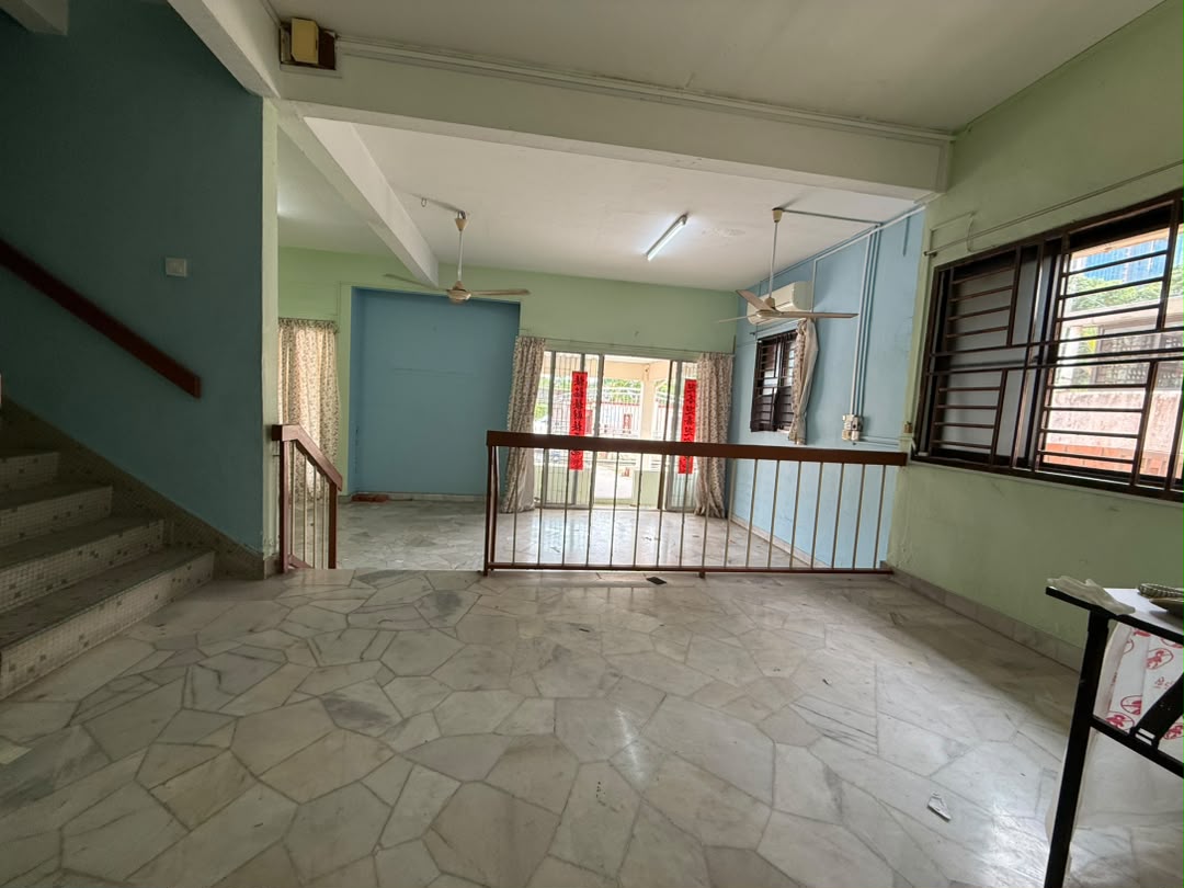 5 Jalan Batai Taman Majidee (Kebun Teh) 双层半独立出售 - Thumbnail 11